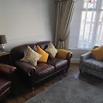 Maison Gray - Dog Friendly, Central Location